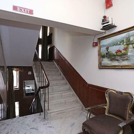 Super Oyo Collection O Hamilton Hotel Delhi  Exterior photo