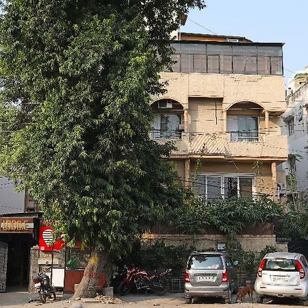 Super Oyo Collection O Hamilton Hotel Delhi  Exterior photo