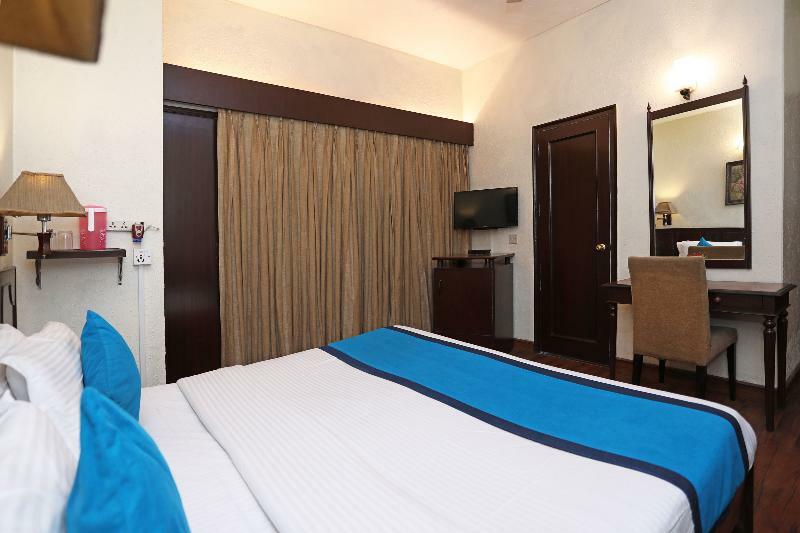 Super Oyo Collection O Hamilton Hotel Delhi  Exterior photo