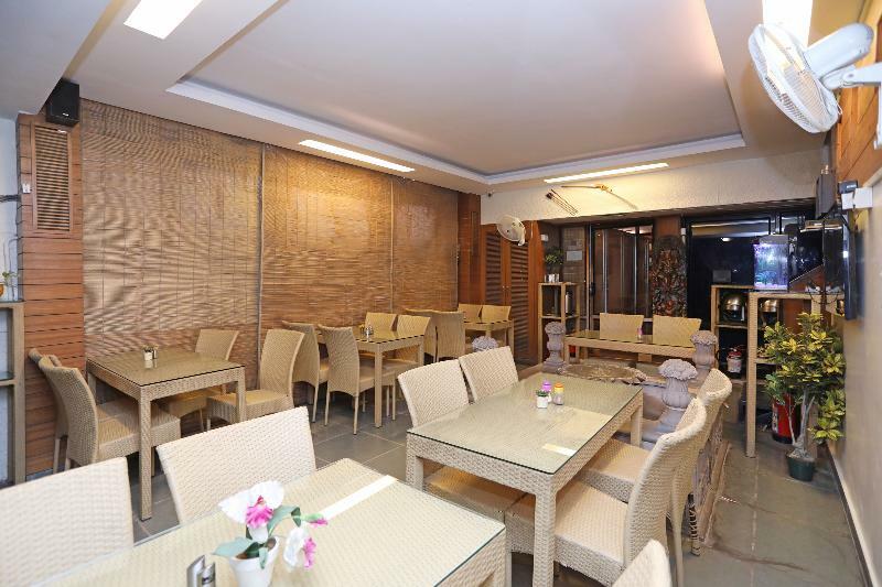 Super Oyo Collection O Hamilton Hotel Delhi  Exterior photo