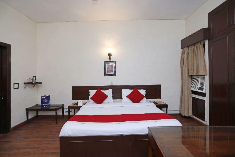 Super Oyo Collection O Hamilton Hotel Delhi  Exterior photo